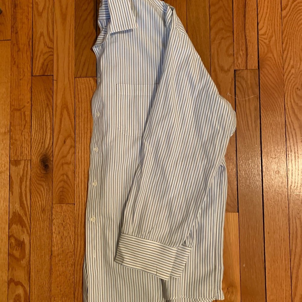 EUC | Burberry of London Men’s Dress Shirt - Picture 4 of 9